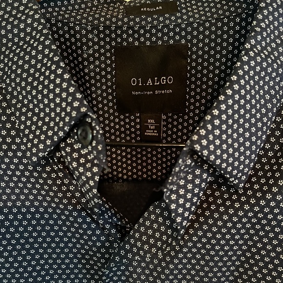 Mens Button Down XXL - Picture 2 of 3